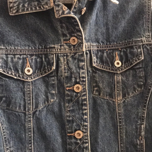 Vintage GAP denim jacket - Picture 2 of 4